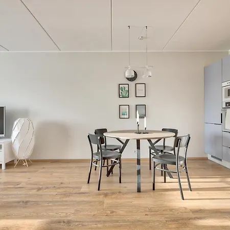 2br Deluxe Near Lake Harku, Forest View Ταλίν