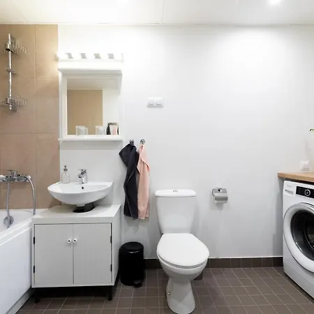 Διαμέρισμα 2br Deluxe Near Lake Harku, Forest View *