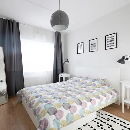 2br Deluxe Near Lake Harku, Forest View Lejlighed *